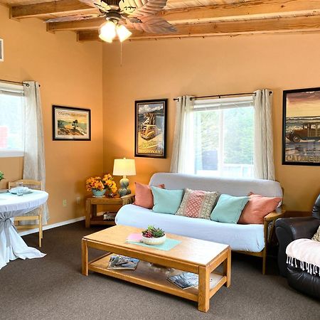Riverview Cozy Home By The River Klamath Bagian luar foto